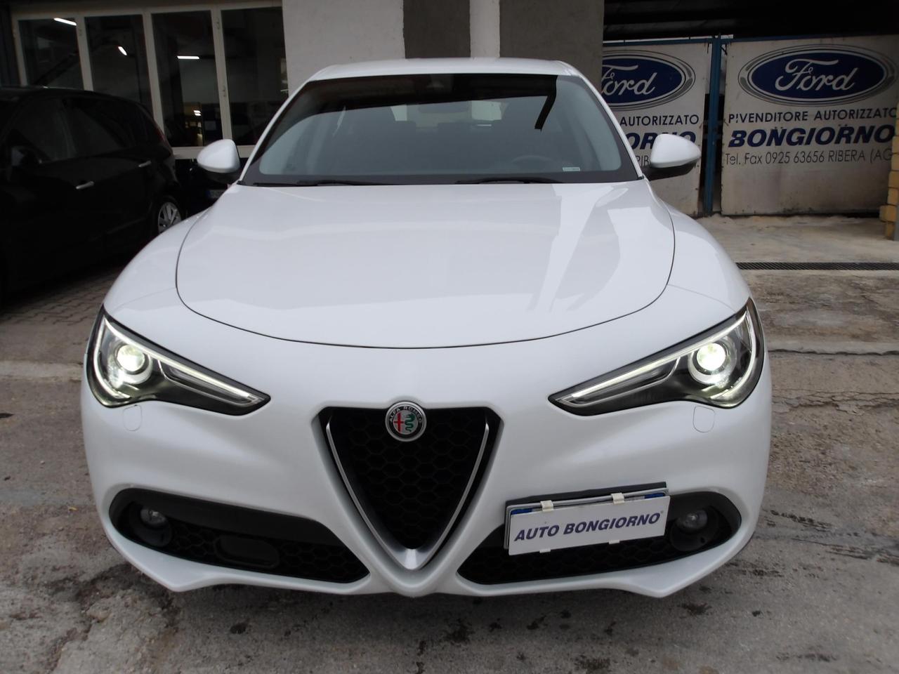Alfa Romeo Stelvio 2.2 t Super rwd 180cv auto