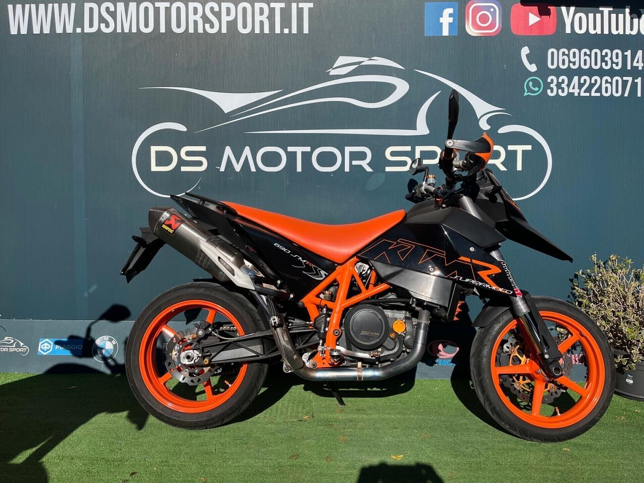 KTM SUPERMOTO 690