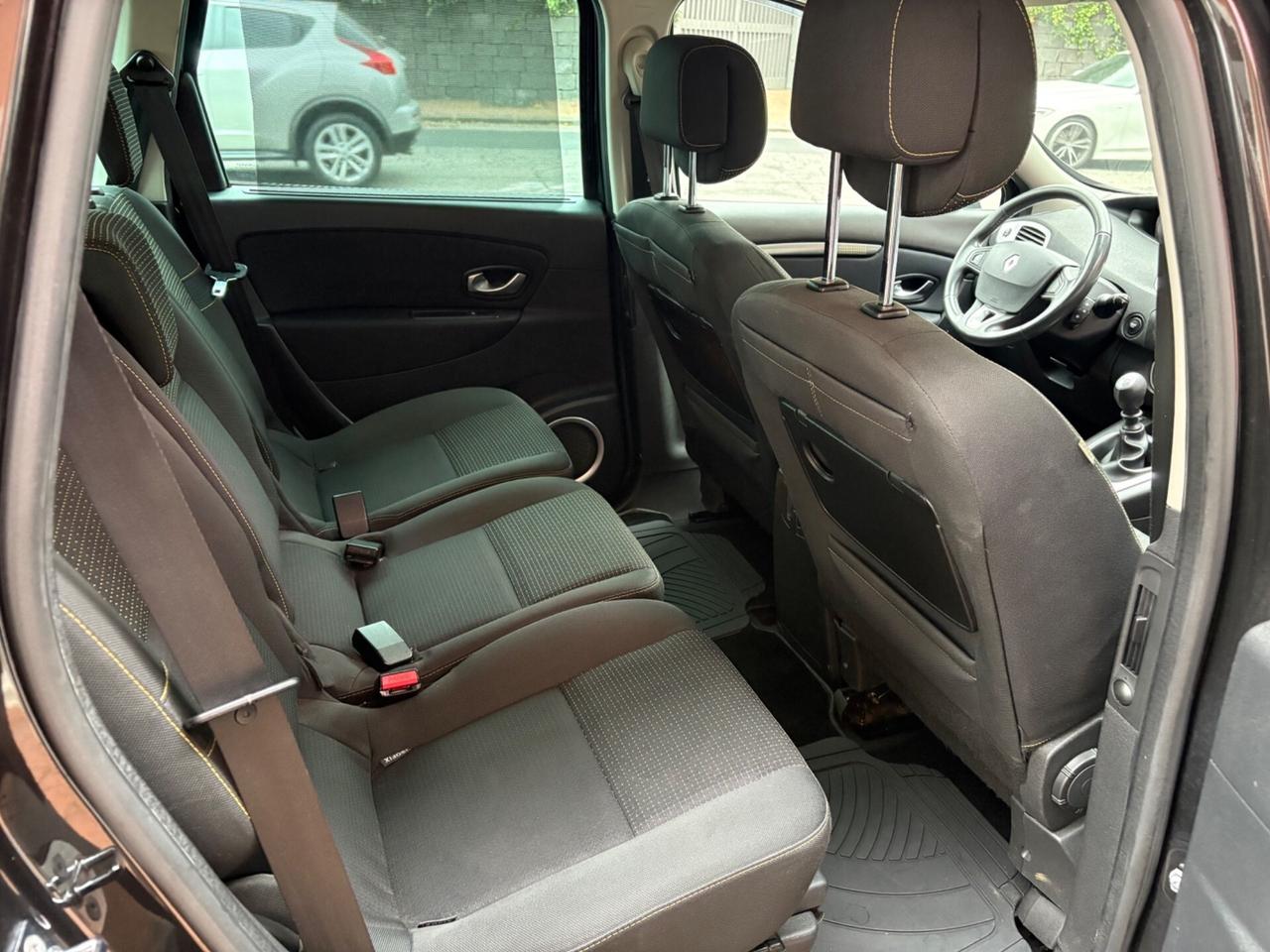 Renault Scenic Scénic 1.5 dCi/105CV 7 Posti