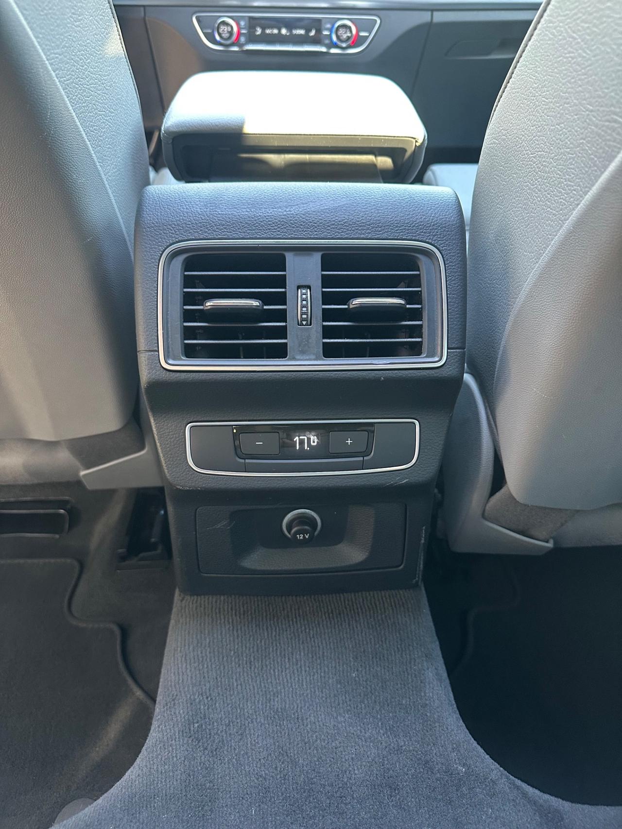 Audi Q5 40 TDI quattro S tronic line plus