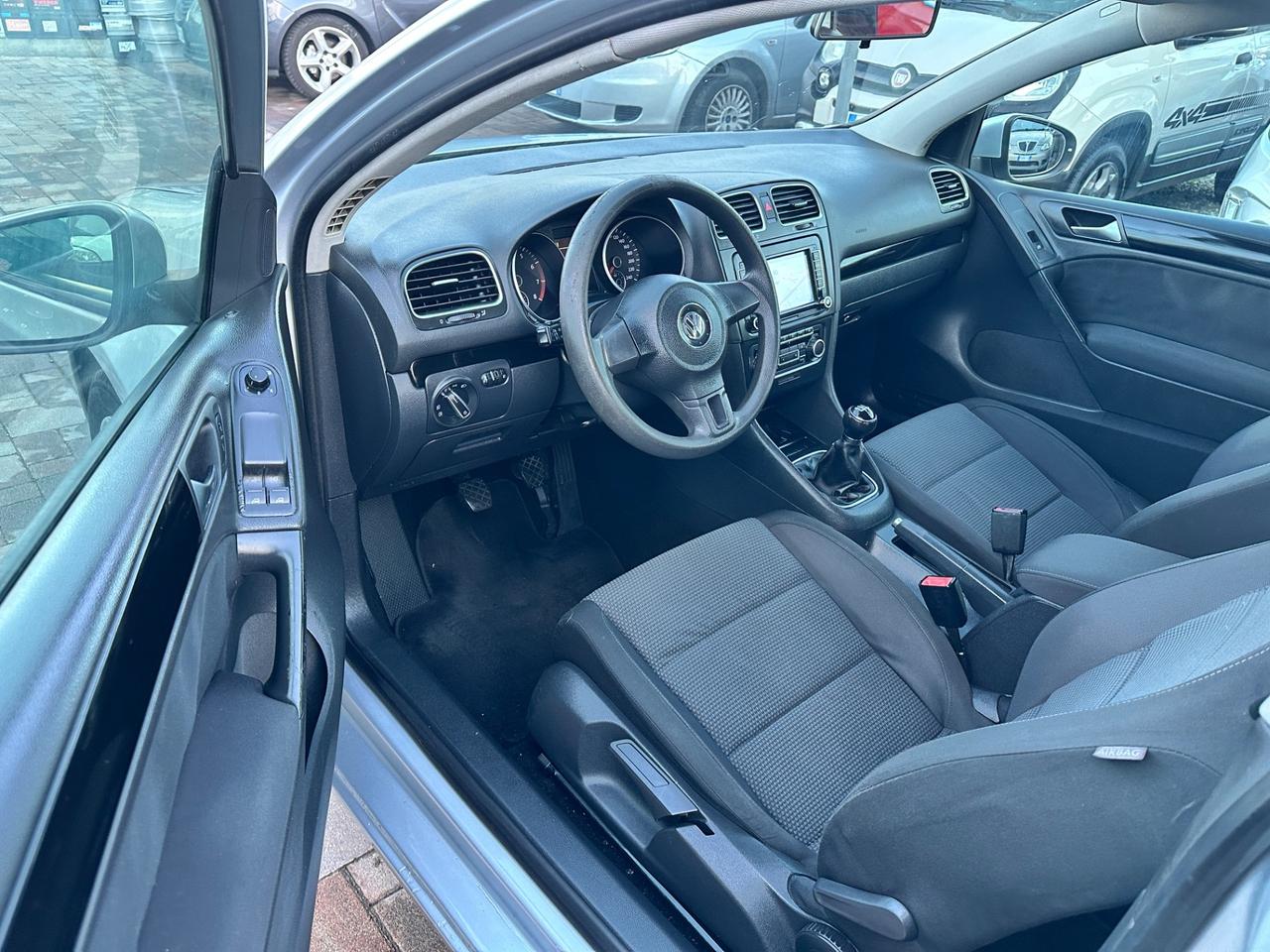 Volkswagen Golf 1.6 Benzina Comfortline