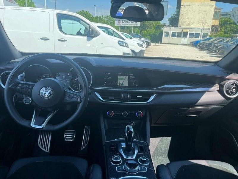 Alfa Romeo Stelvio 2.0 Turbo 280 CV AT8 Q4 Ti