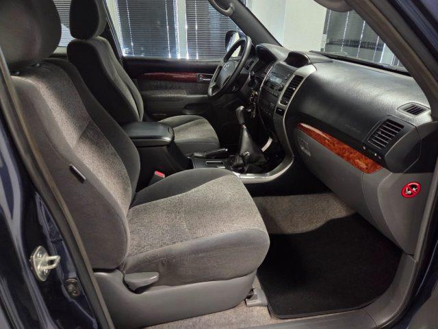 TOYOTA Land Cruiser 3.0 D-4D 16V cat 3 porte Sol