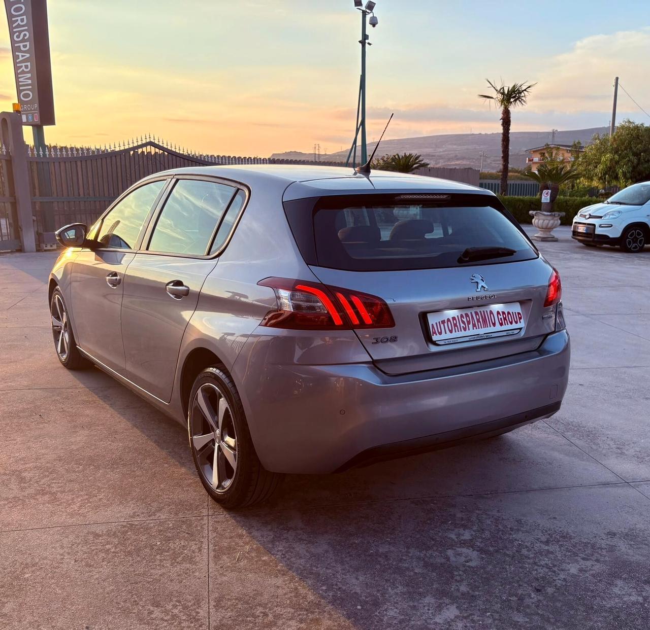 Peugeot 308 1.6 BlueHDi 100Cv S&S Business