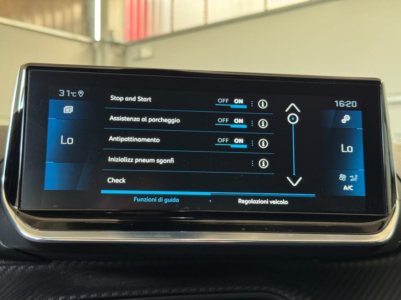 Peugeot 2008 2008 1.5 bluehdi Allure Pack s&s 130cv eat8