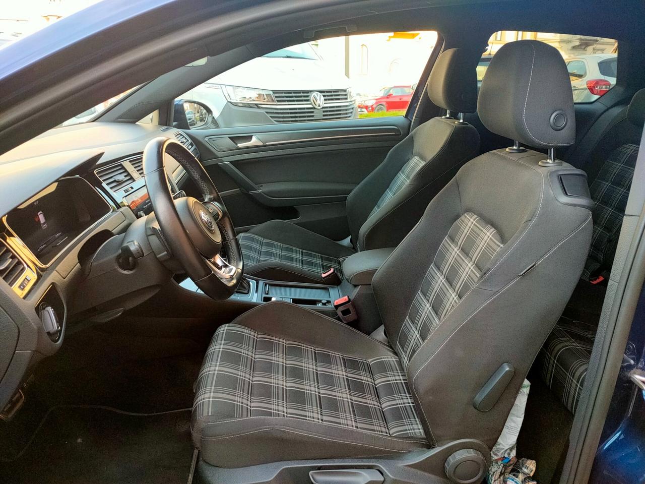 Volkswagen Golf GTD 2.0 TDI DSG 3p. BlueMotion Technology