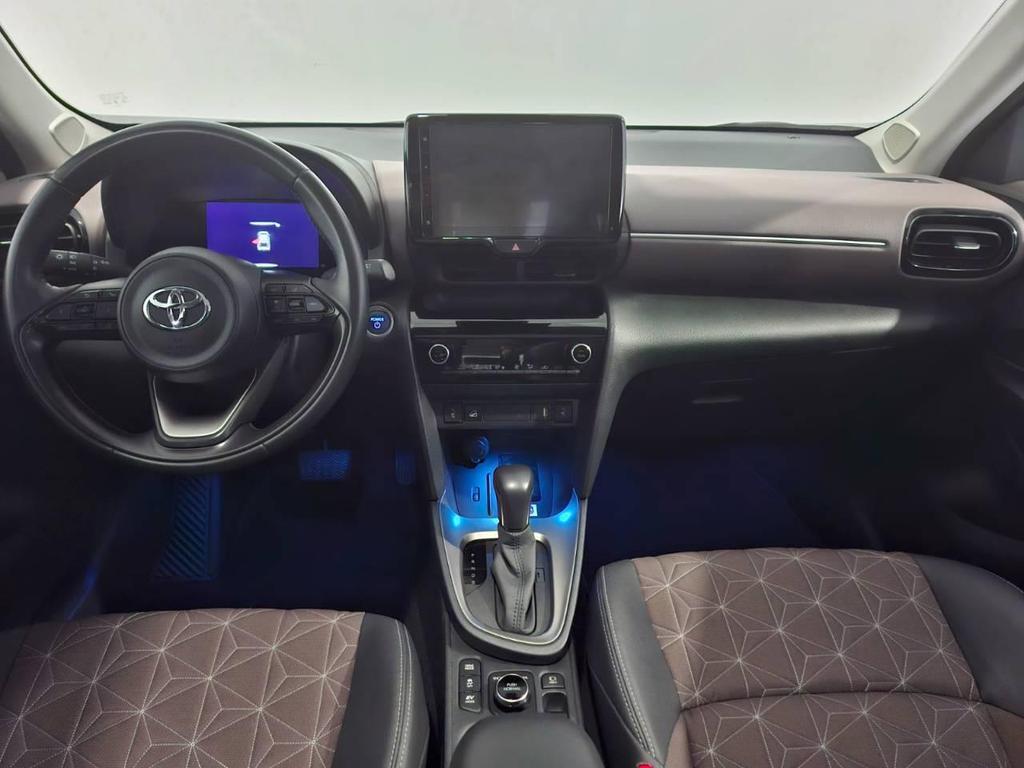 Toyota Yaris Cross 1.5 H Lounge FWD E-CVT