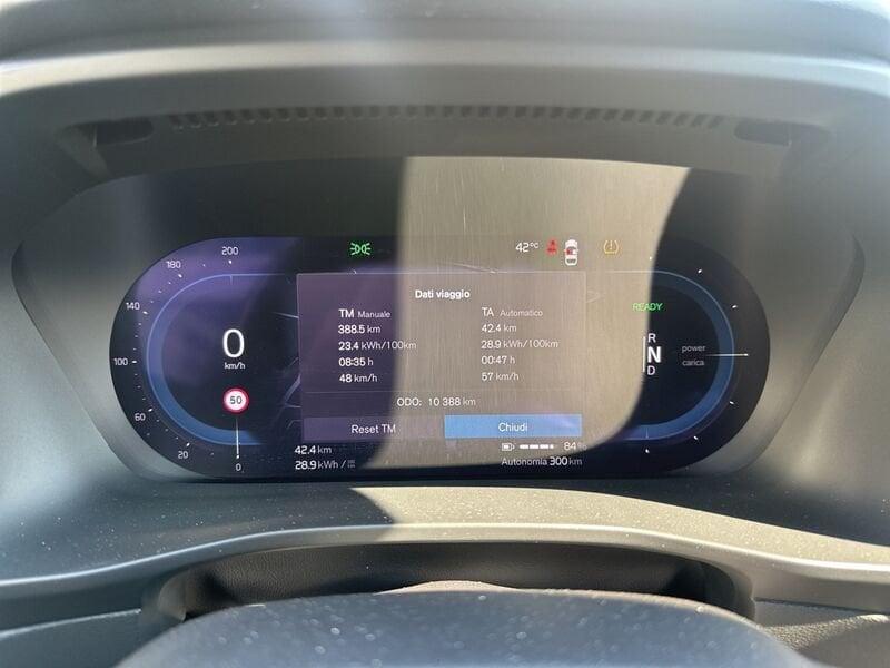 Volvo XC40 Recharge Pure Electric Single Motor RWD Plus