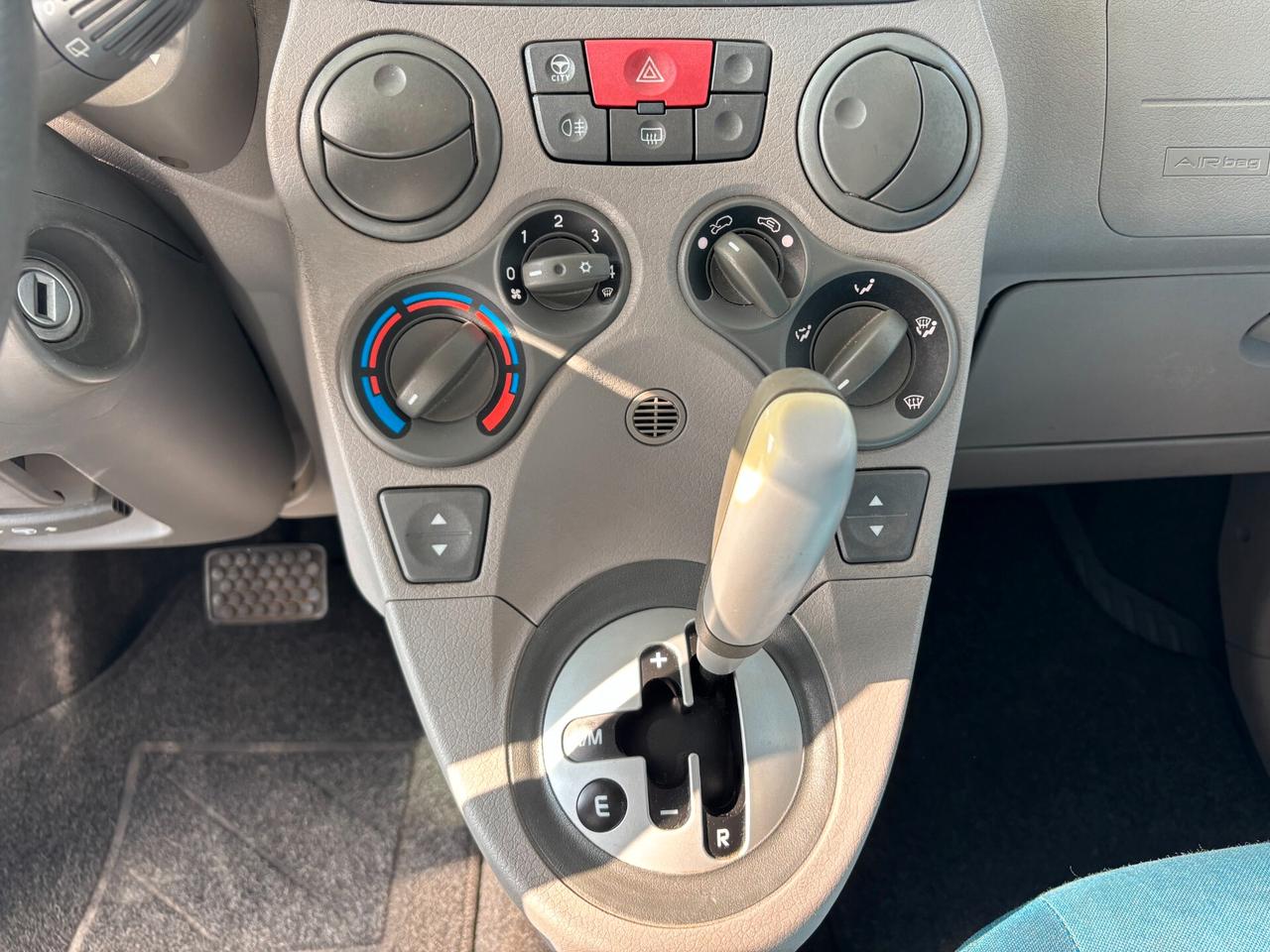 Fiat Panda 1.2 Dualogic