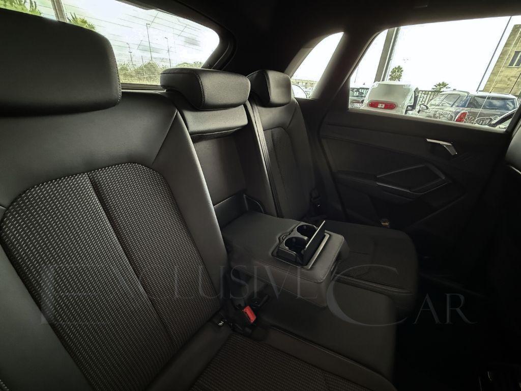 AUDI - Q3 - 45 TFSI E tronic S line edition