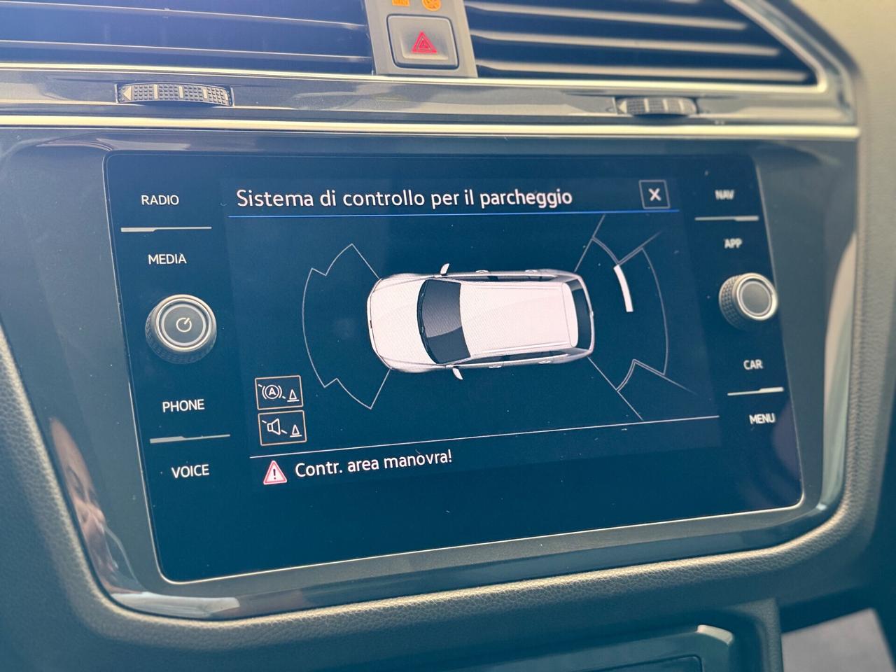 Volkswagen Tiguan 2.0 TDI 150 CV SCR DSG Elegance