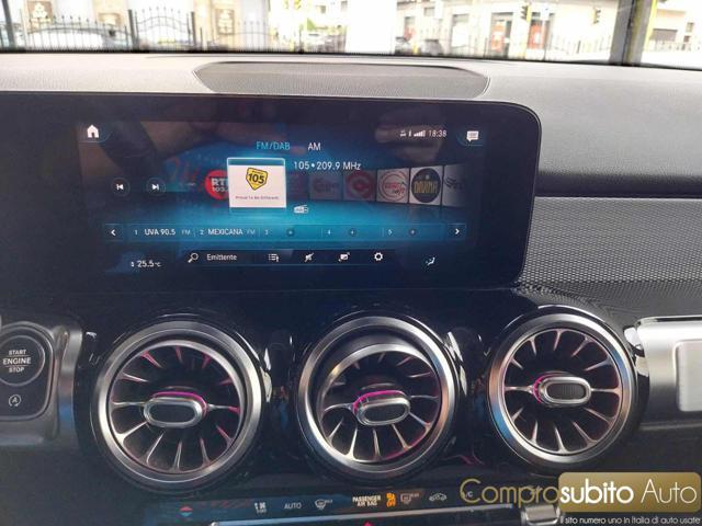 MERCEDES-BENZ GLB 180 D Automatic Premium