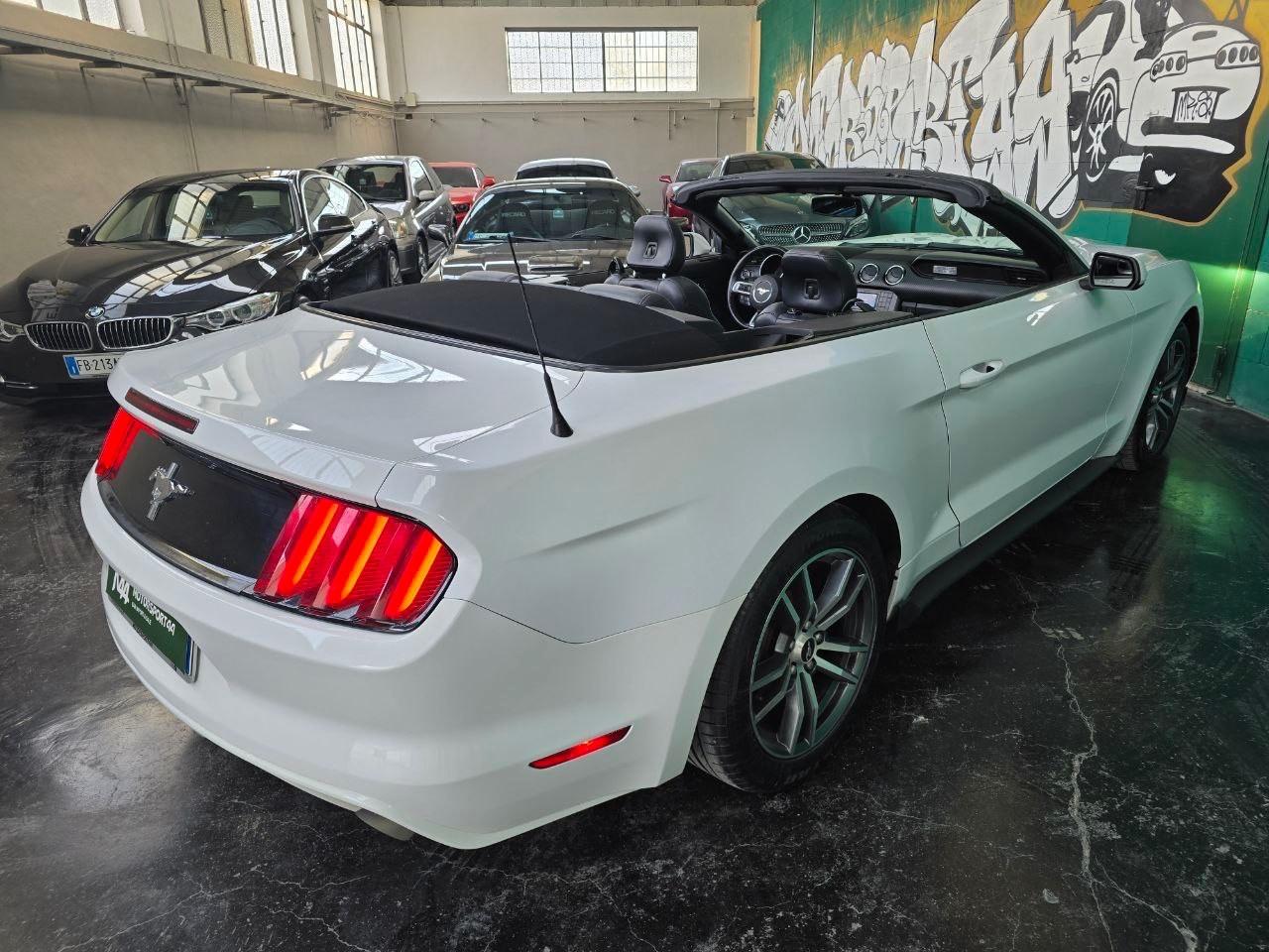 Ford Mustang 3.7 V6 Cabrio