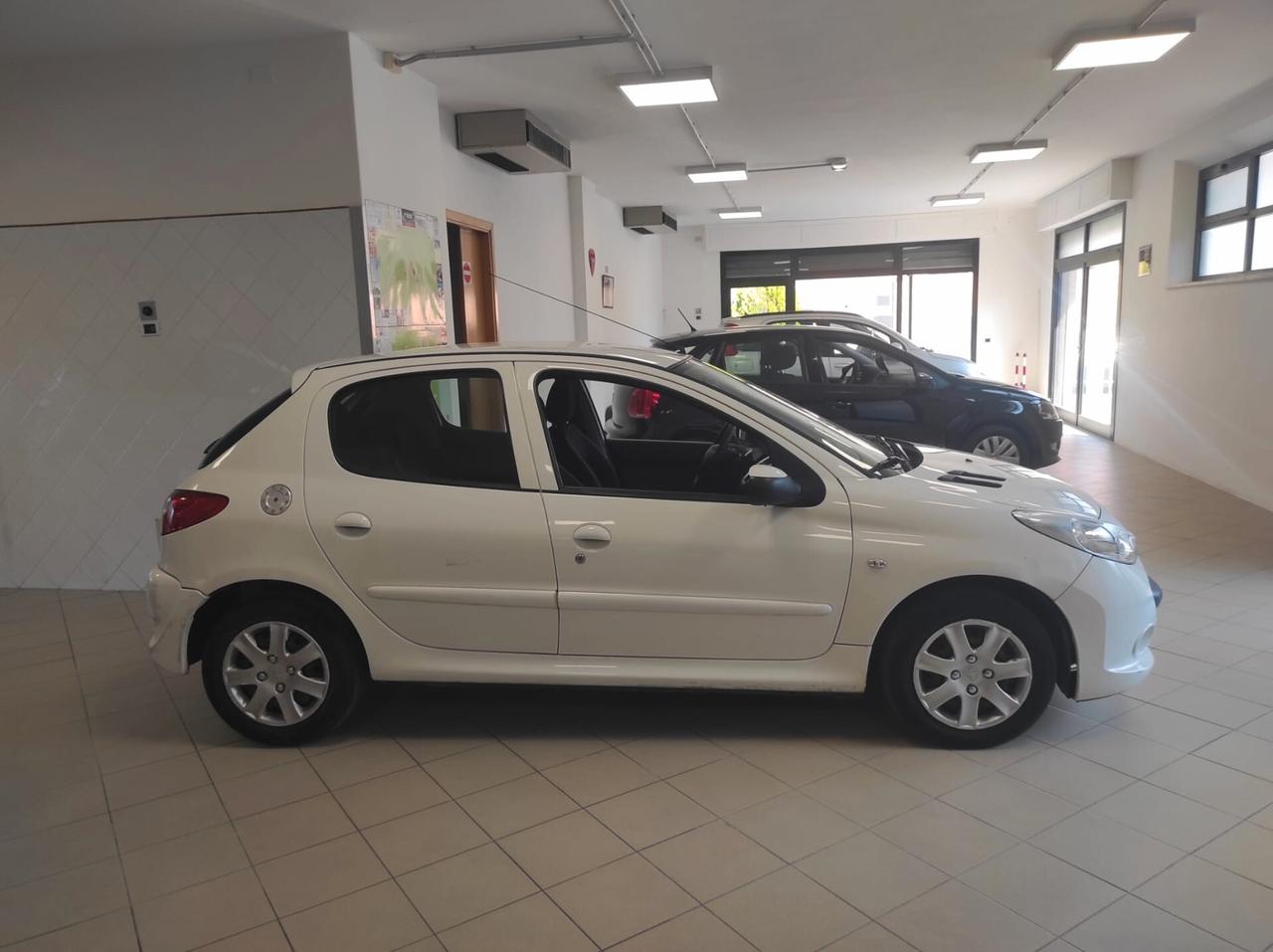 Peugeot 206 Plus 1.4 HDi 70CV 5p. Trendy