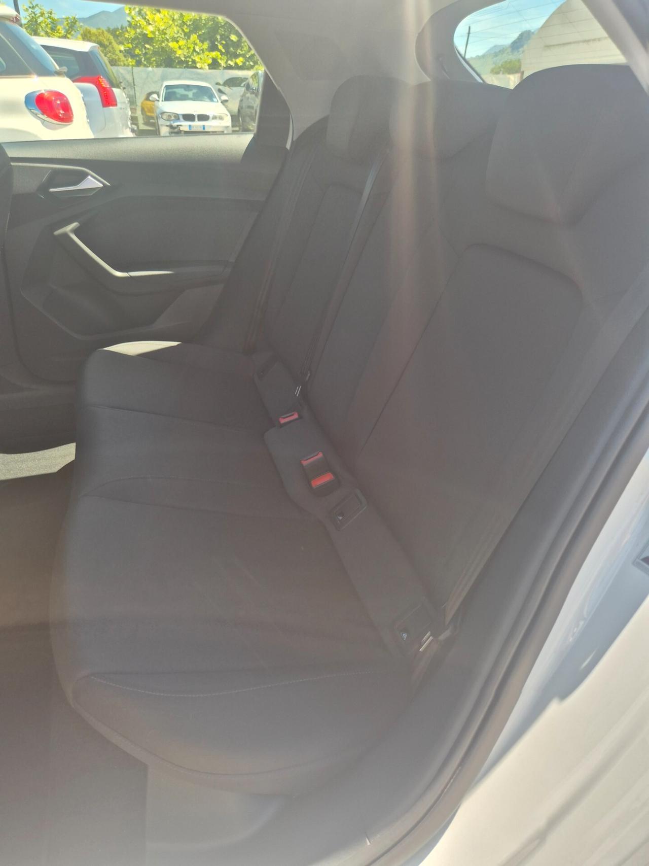 Audi A1 SPB 30 TFSI S tronic line edition