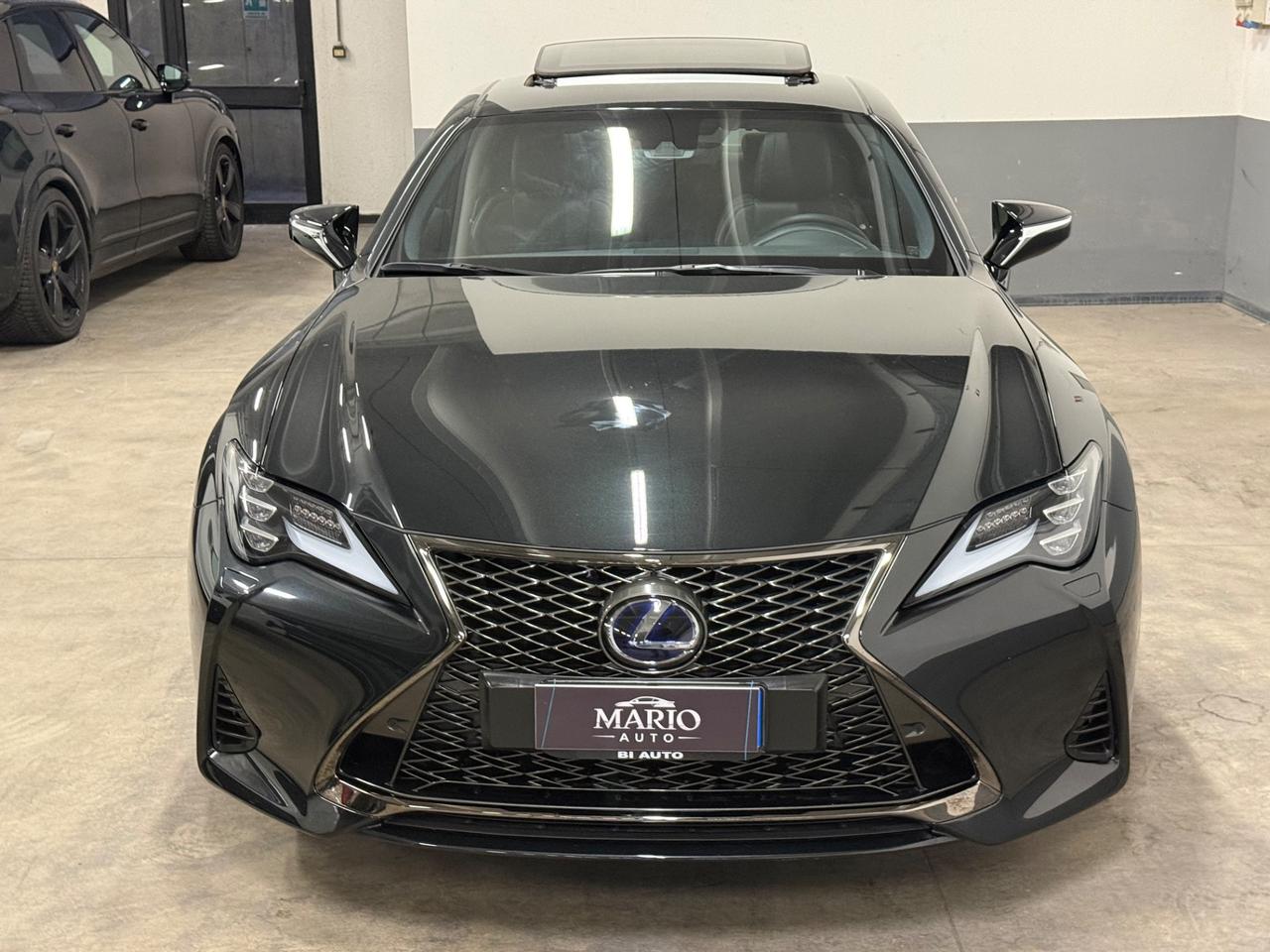 Lexus RC 300h Hybrid F Sport