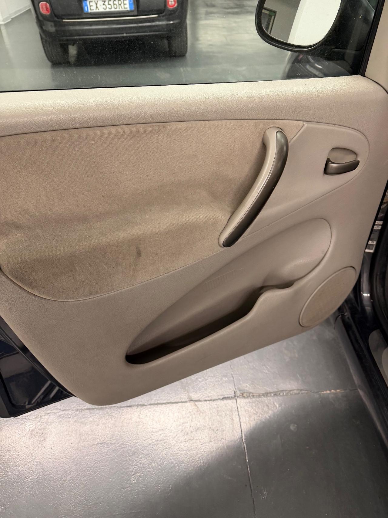 Citroen Xsara Picasso 2.0 16V aut. Exclusive