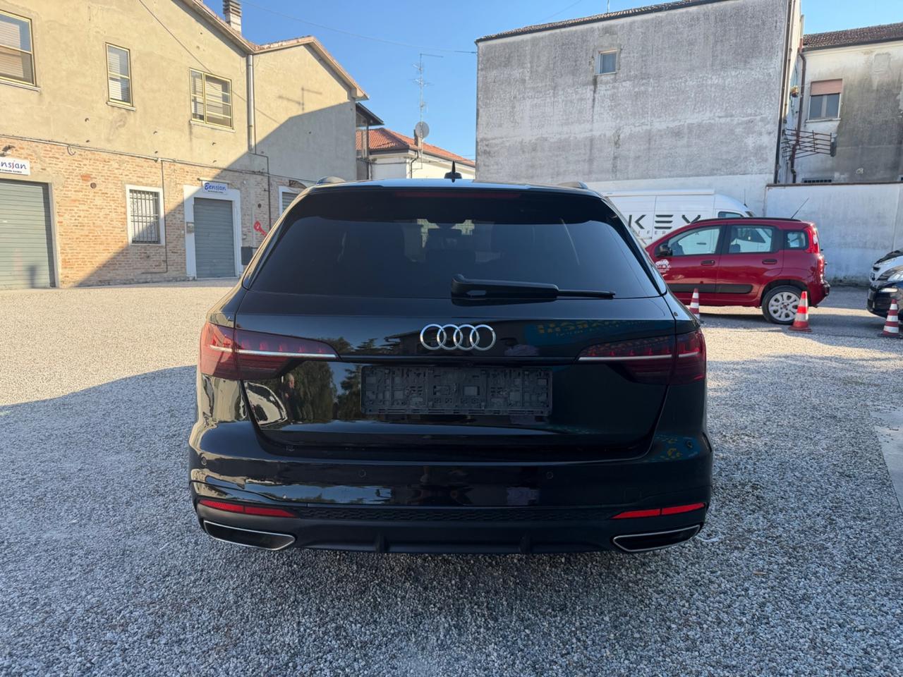 Audi A4 35 TDI/163 CV S tronic line edition