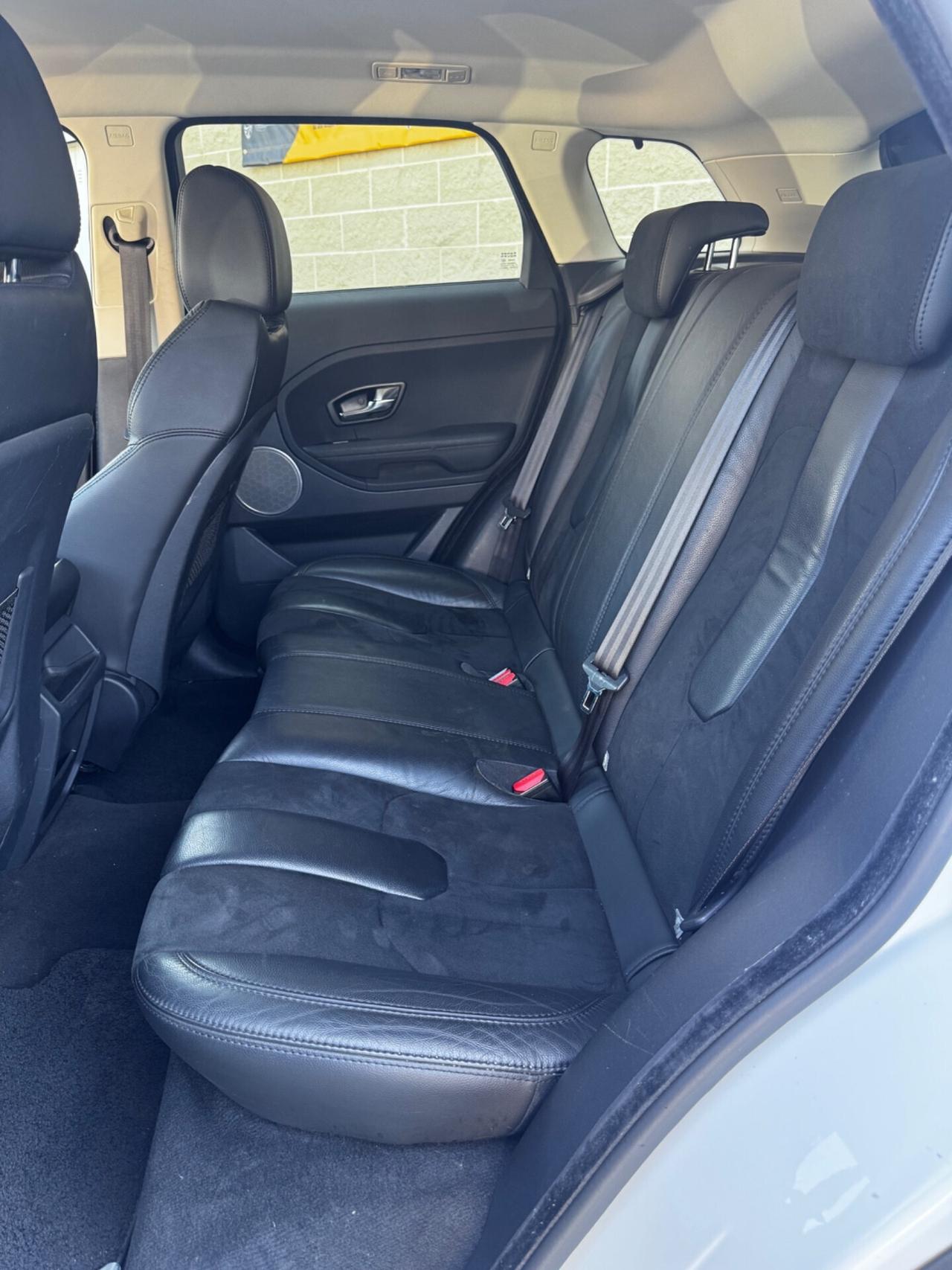Land Rover Range Rover Evoque Range Rover Evoque 2.2 TD4 5p. Pure