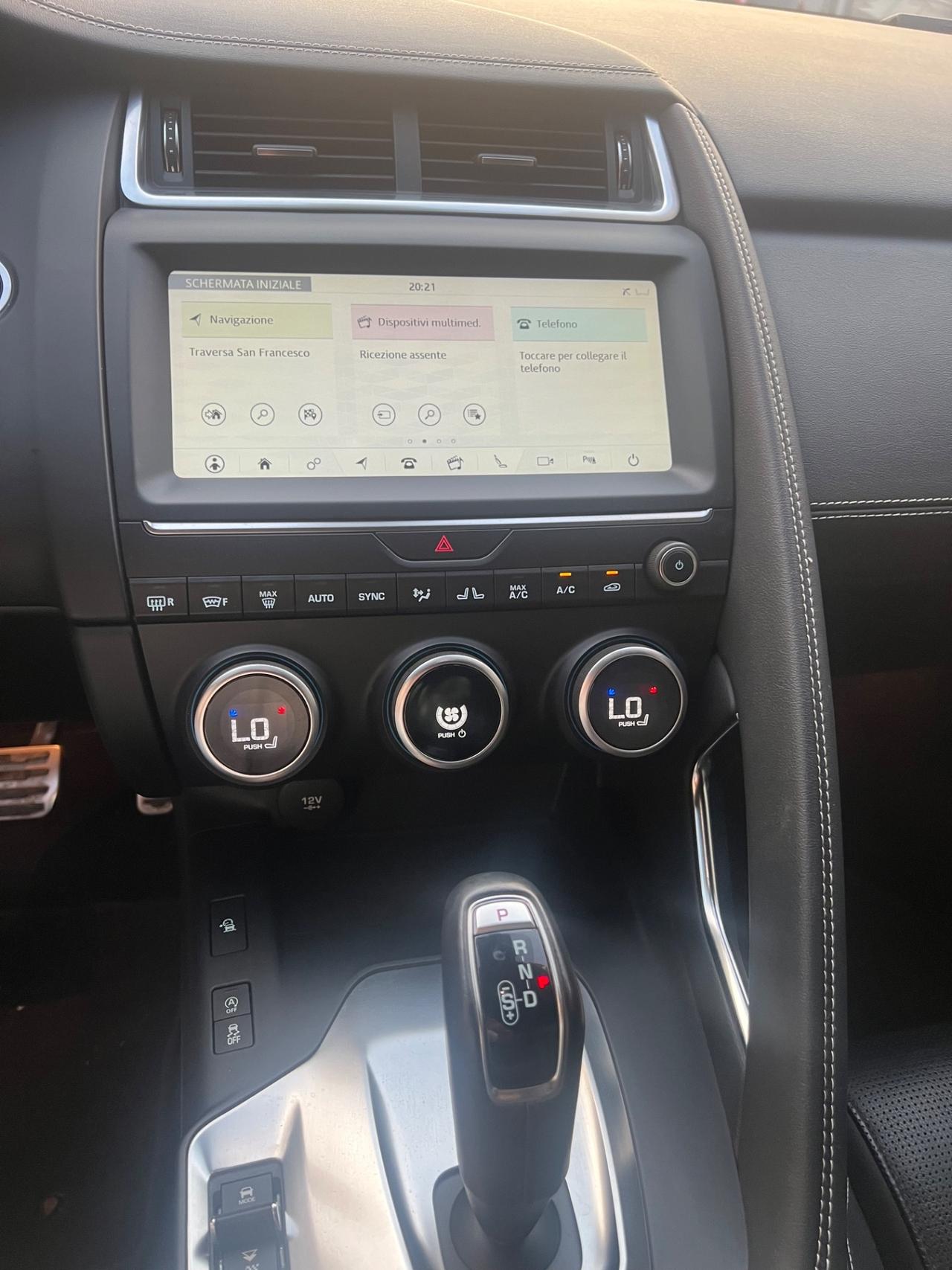Jaguar E-Pace 2.0D 180 CV AWD R-Dynamic