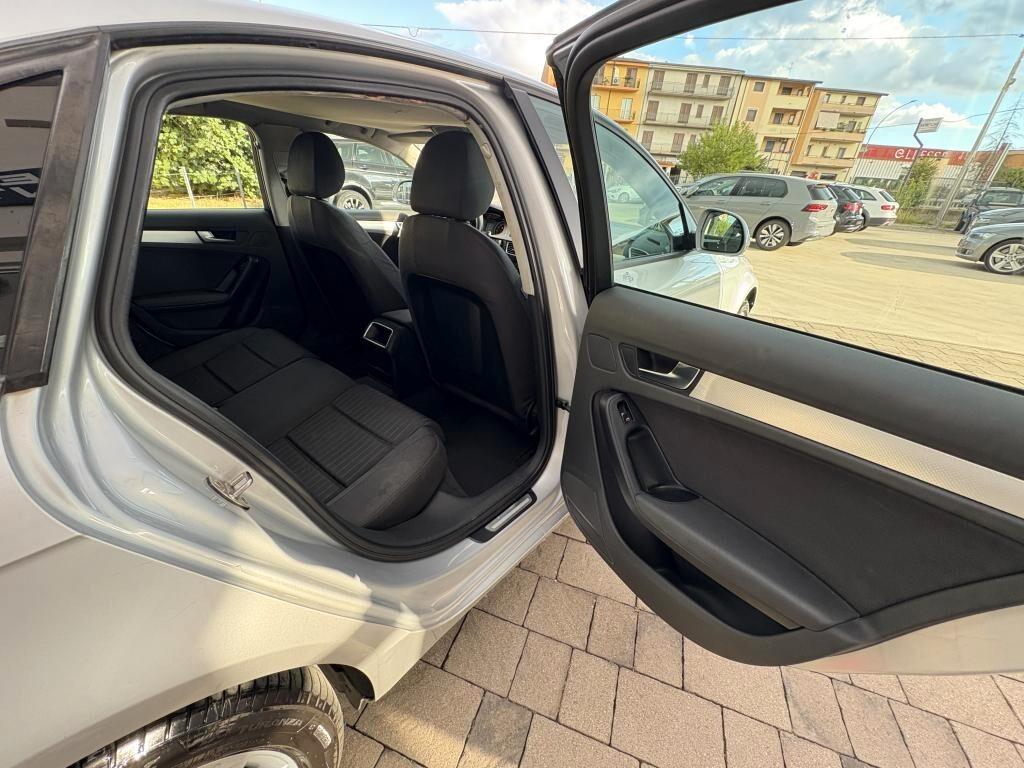 Audi A4 2.0 TDI Berlina 143CV Advanced