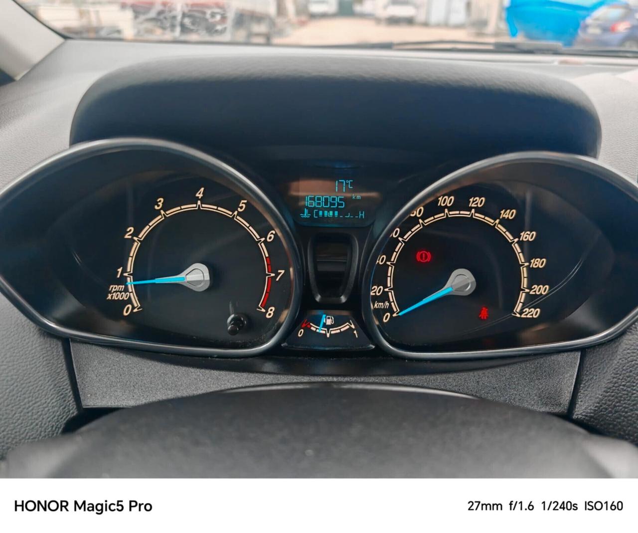 Ford B-Max 1.4 90 CV GPL Business Titanium