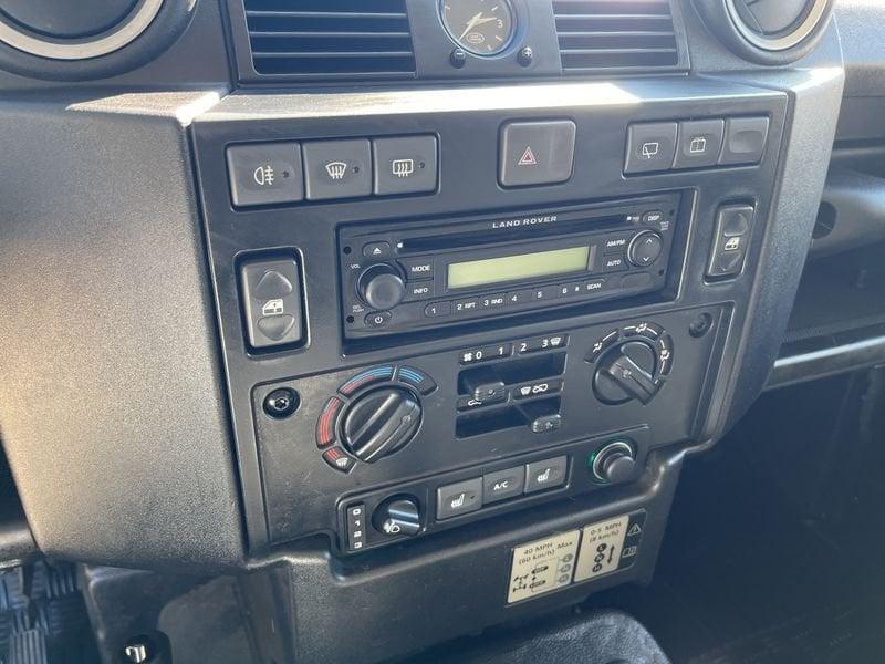 Land Rover Defender Defender 110 2.4 TD4 Hard Top S N1