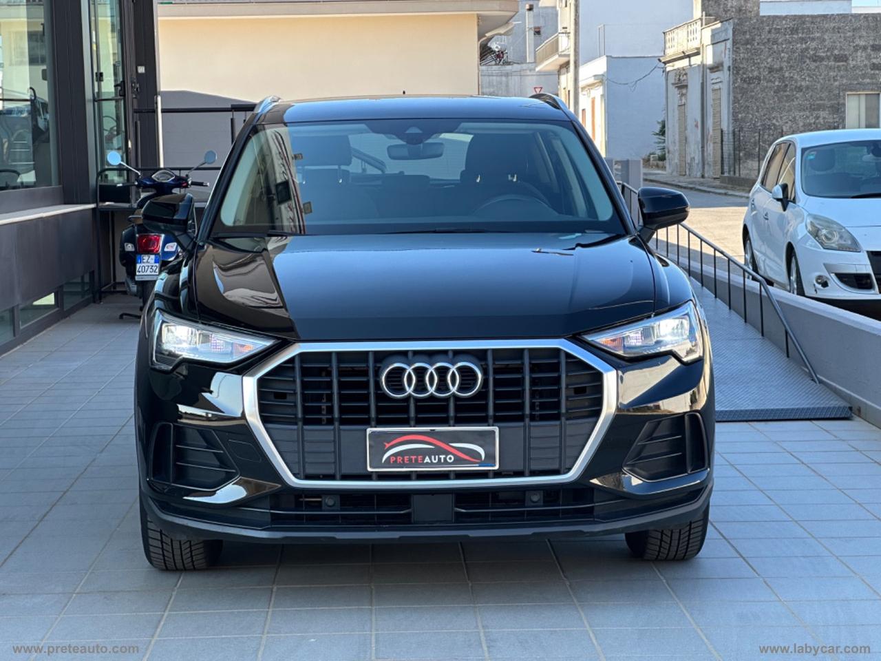AUDI Q3 35 TDI S tronic Business