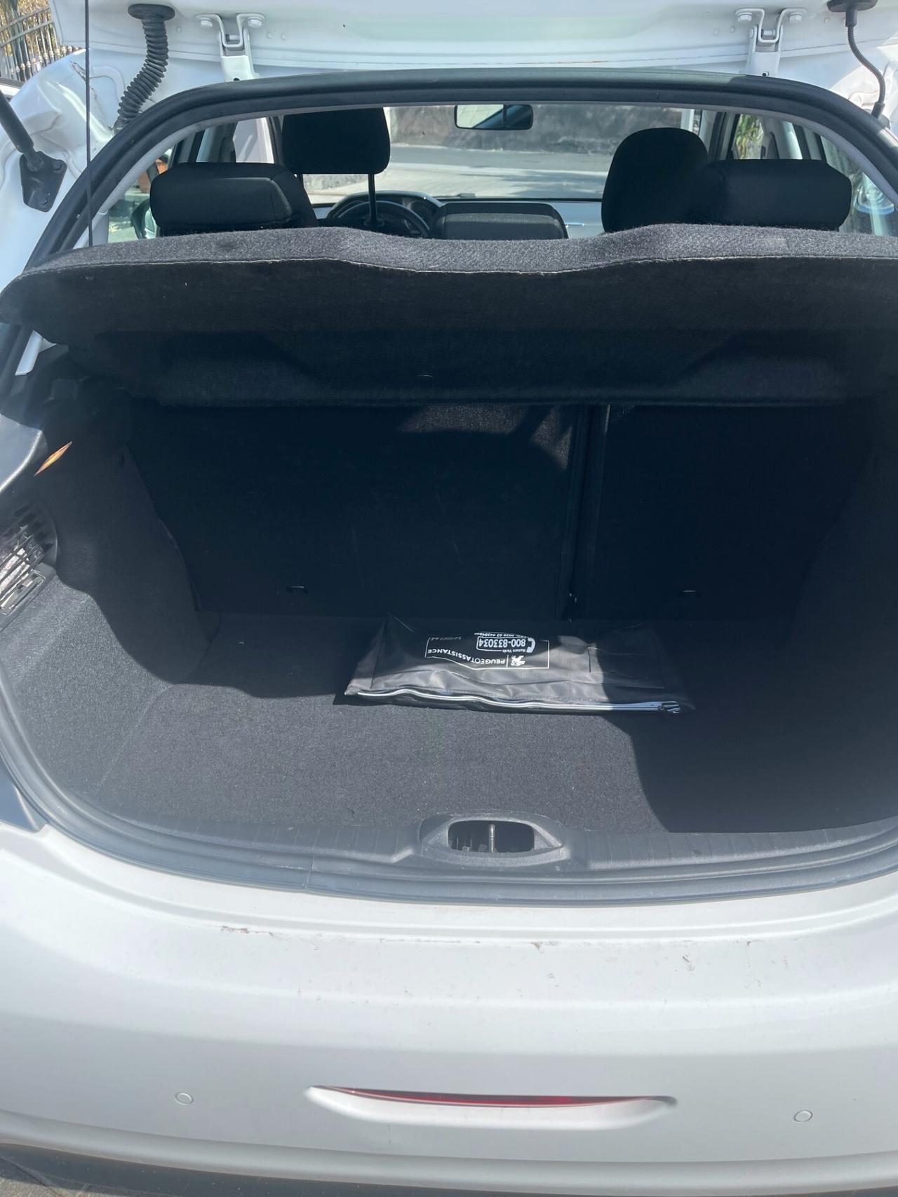 Peugeot 208 Allure