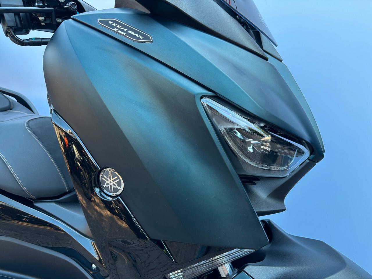Yamaha X-Max 300 Tech Max