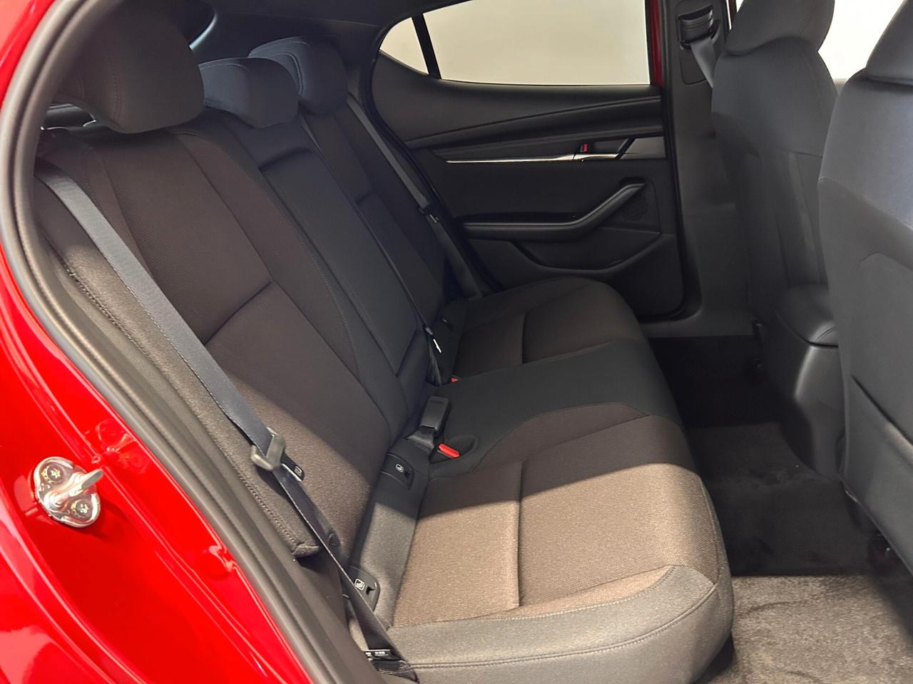 Mazda 3 Mazda3 e-Skyactiv-G M Hybrid Exclusive Line