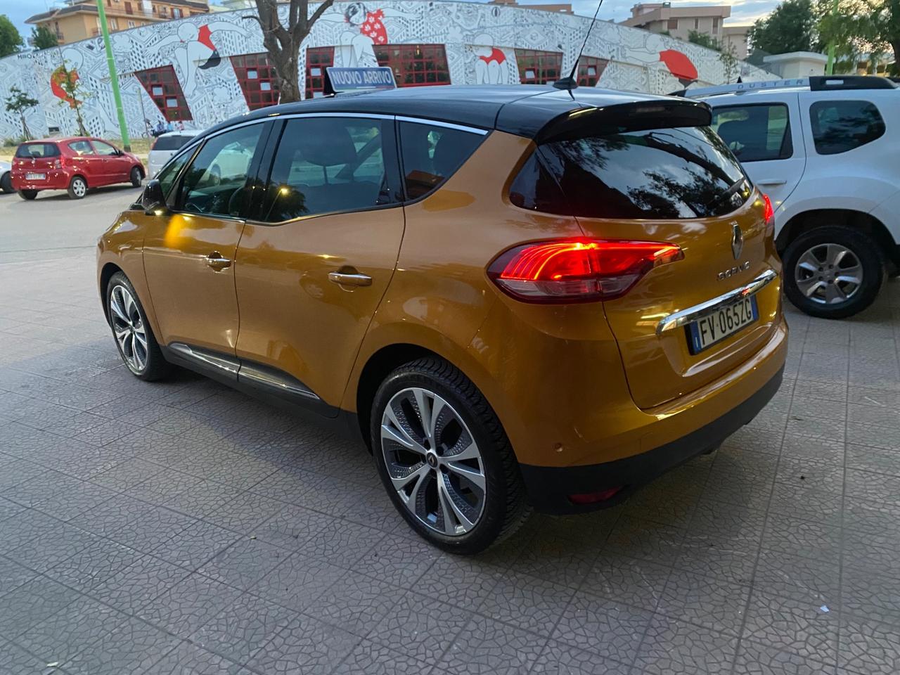 Renault Scenic Scénic Blue dCi 120 CV EDC Intens