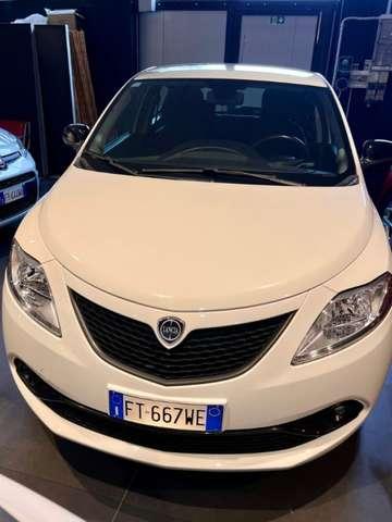 Lancia Ypsilon 1.2 Gold AUTOGEPY SASSUOLO 05361881051