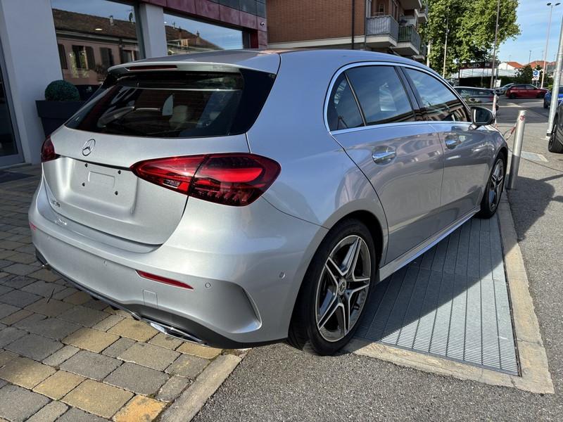 Mercedes A 180 AMG Line Premium DCT LED-NAVI-18"