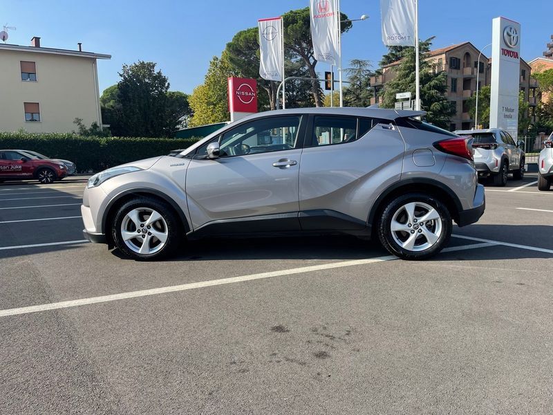 Toyota C-HR 1.8 Hybrid CVT Active