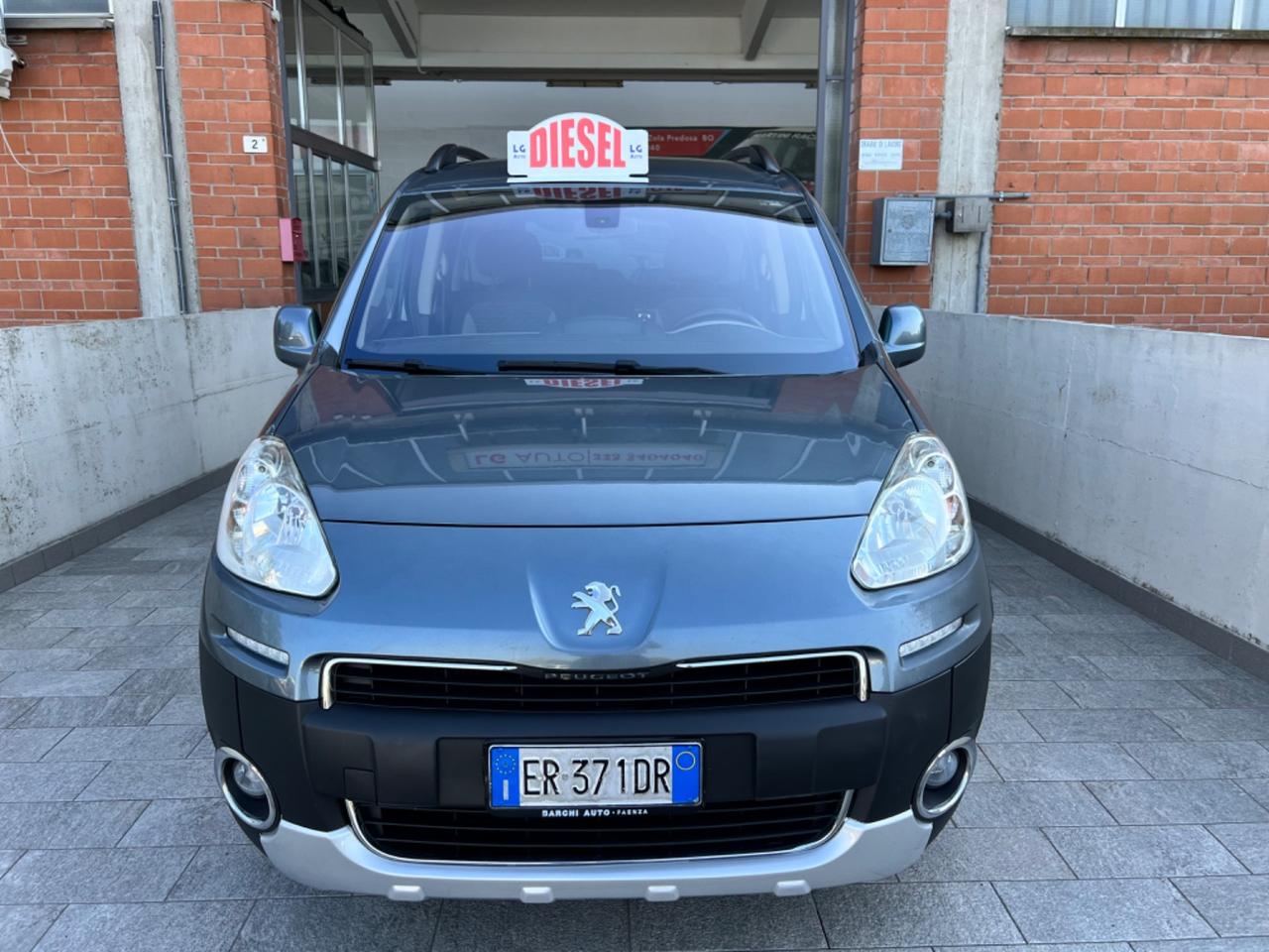 Peugeot Partner Tepee 1.6 HDi 115CV Outdoor