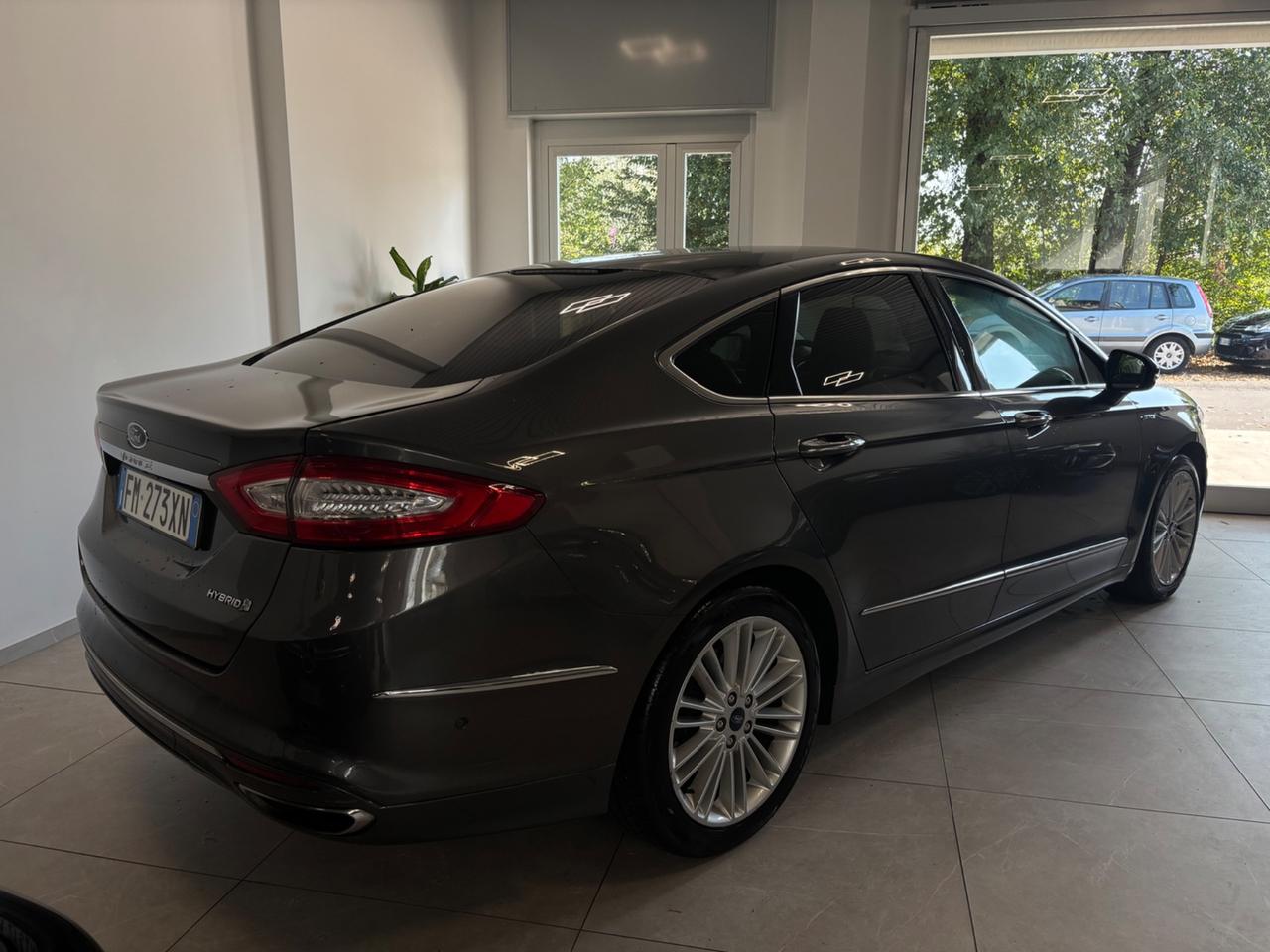 Ford Mondeo Full Hybrid 2.0 187 CV eCVT 4 porte Vignale