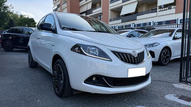 LANCIA Ypsilon 1.0 FIREFLY S&S HYBRID GOLD*R.CAM*CARPLAY*LED*TEL