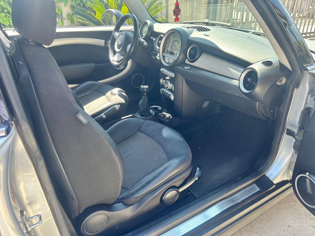 Mini 1.6 16V Cooper D