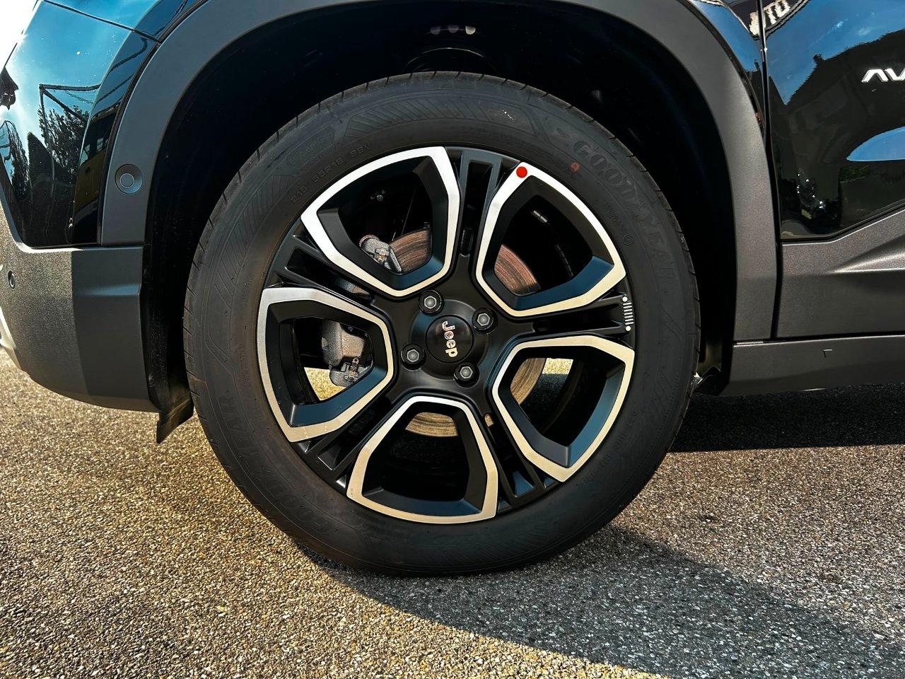 Jeep Avenger 1.2 turbo e-hybrid mhev Summit fwd 110cv edct6 (Freedom Pack)