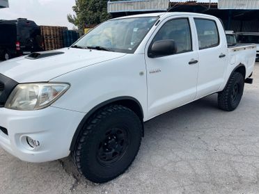 Toyota Hilux 2.5 D-4D 4WD 4p. Double Cab 4x4