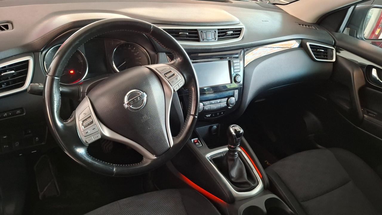 Nissan Qashqai 1.5 dCi N-Connecta