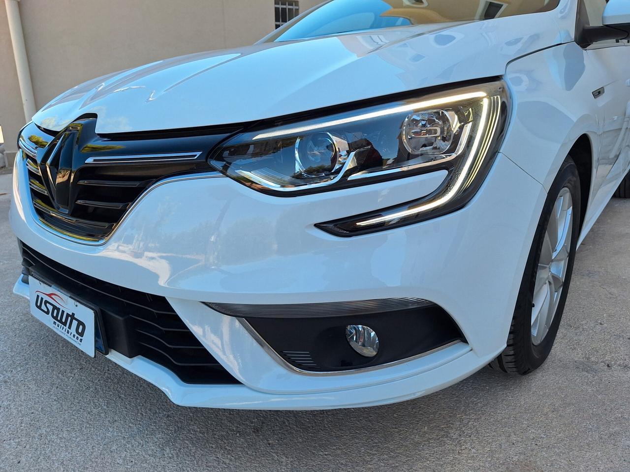 Renault Mégane 1.5 dCi BERLINA NAVI 2017