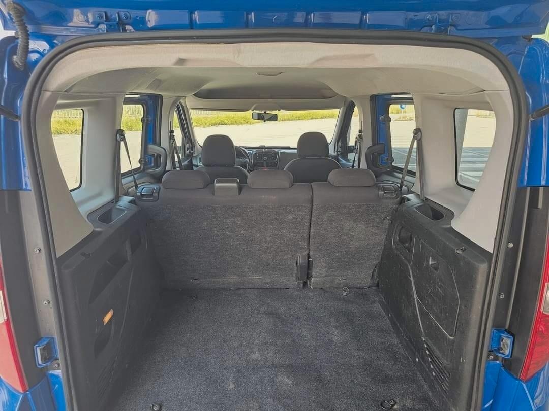 Fiat Doblò 1.4 T-Jet 16V Natural Power Emotion