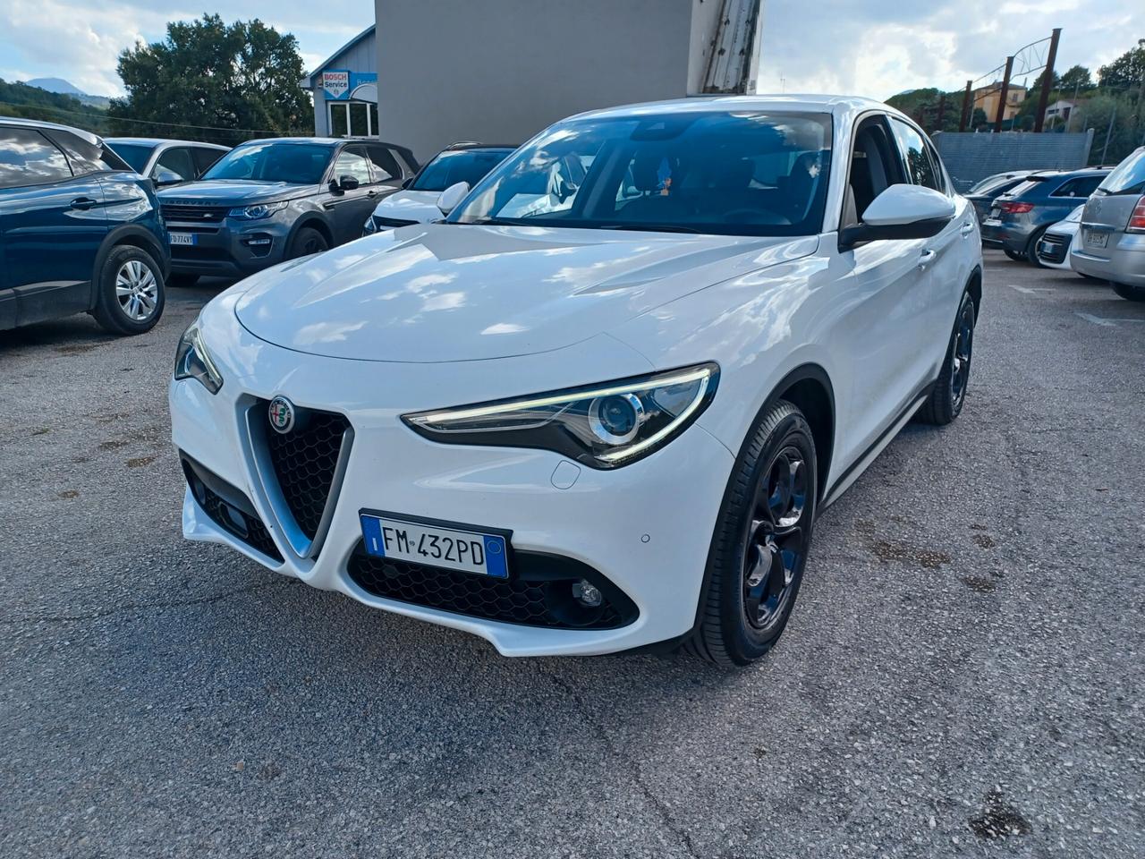 Alfa Romeo Stelvio 2.2 Turbodiesel 180 CV AT8 RWD Super