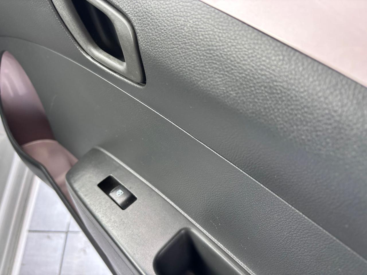Chevrolet Spark 1.0 GPL Eco Logic Pink Lady Special Edition