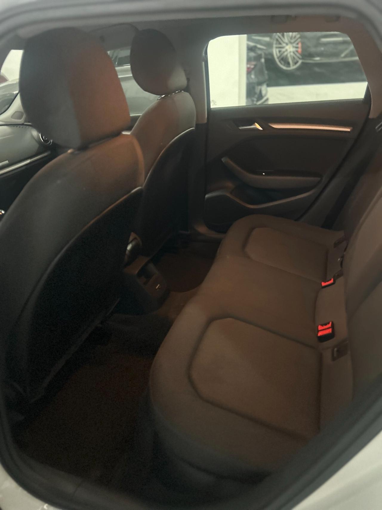 Audi A3 SportBack 2.0 TDI 150cv Sport 11/2017