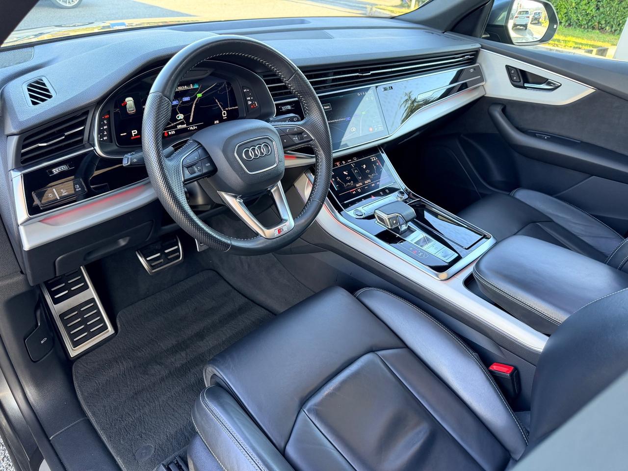 Audi Q8 45 TDI quattro 231cv s line no tasse