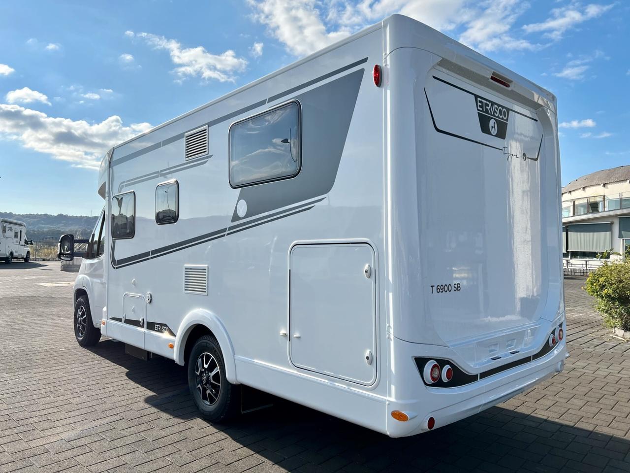 Etrusco T-6900 SB-Km 0