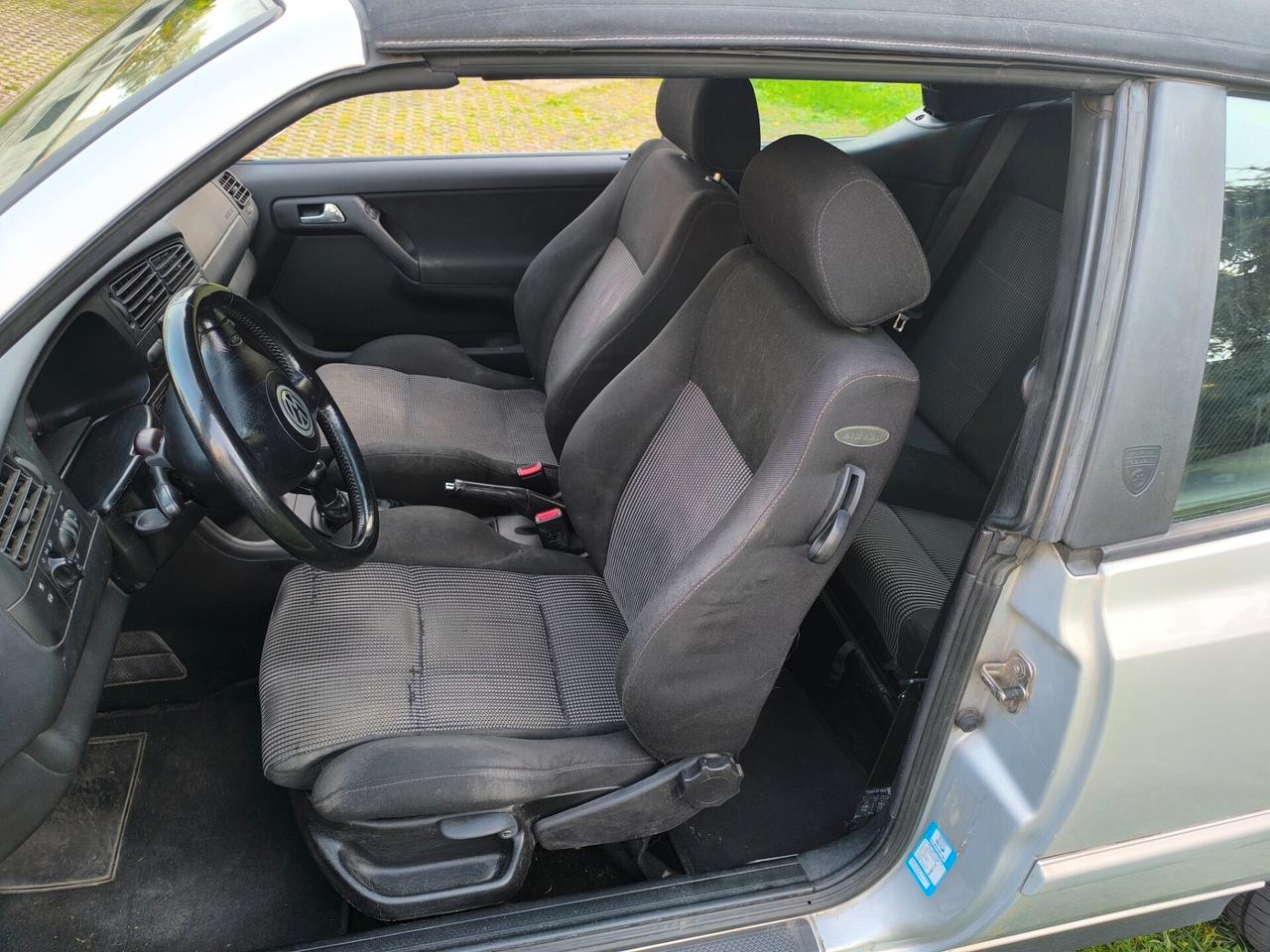 Volkswagen Golf Cabriolet 1.6 cat 3 porte Highline